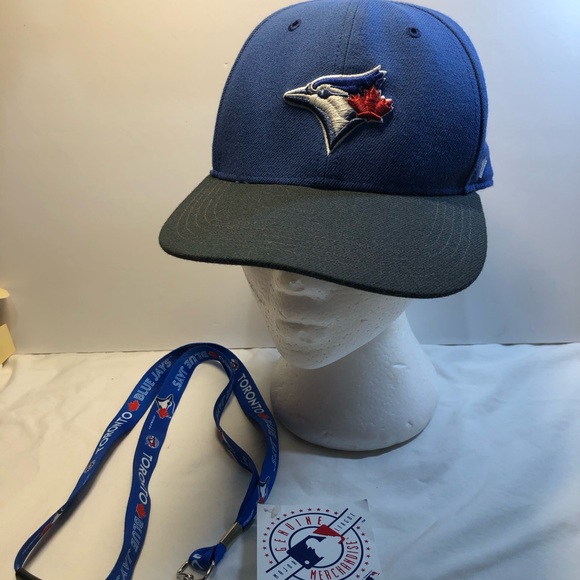 Toronto Blue Jays Kids Snap back baseball hat (47 brand) and Blue Jays Lanyard - Picture 3 of 14